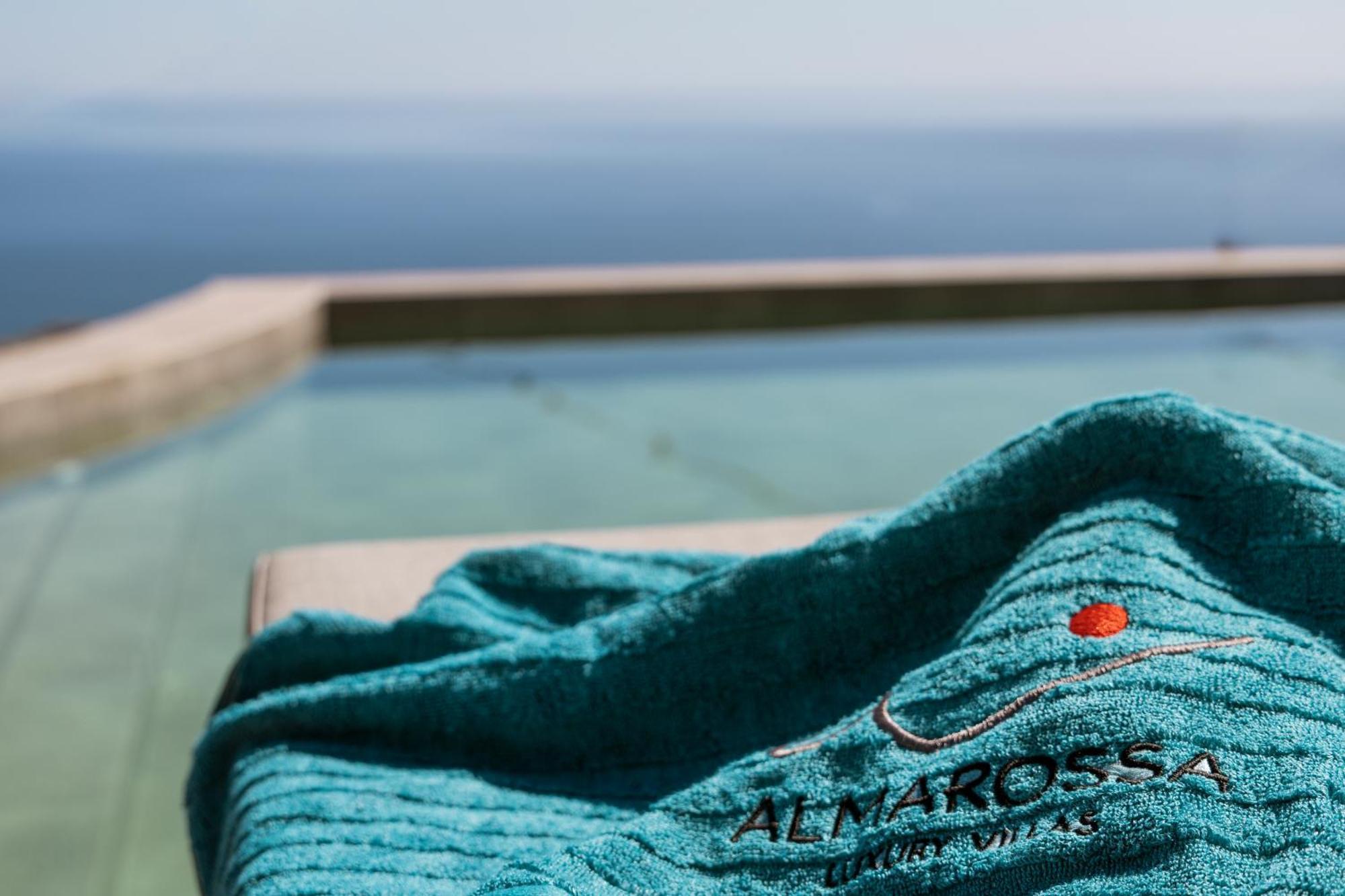 Βίλα Almarossa Luxury *